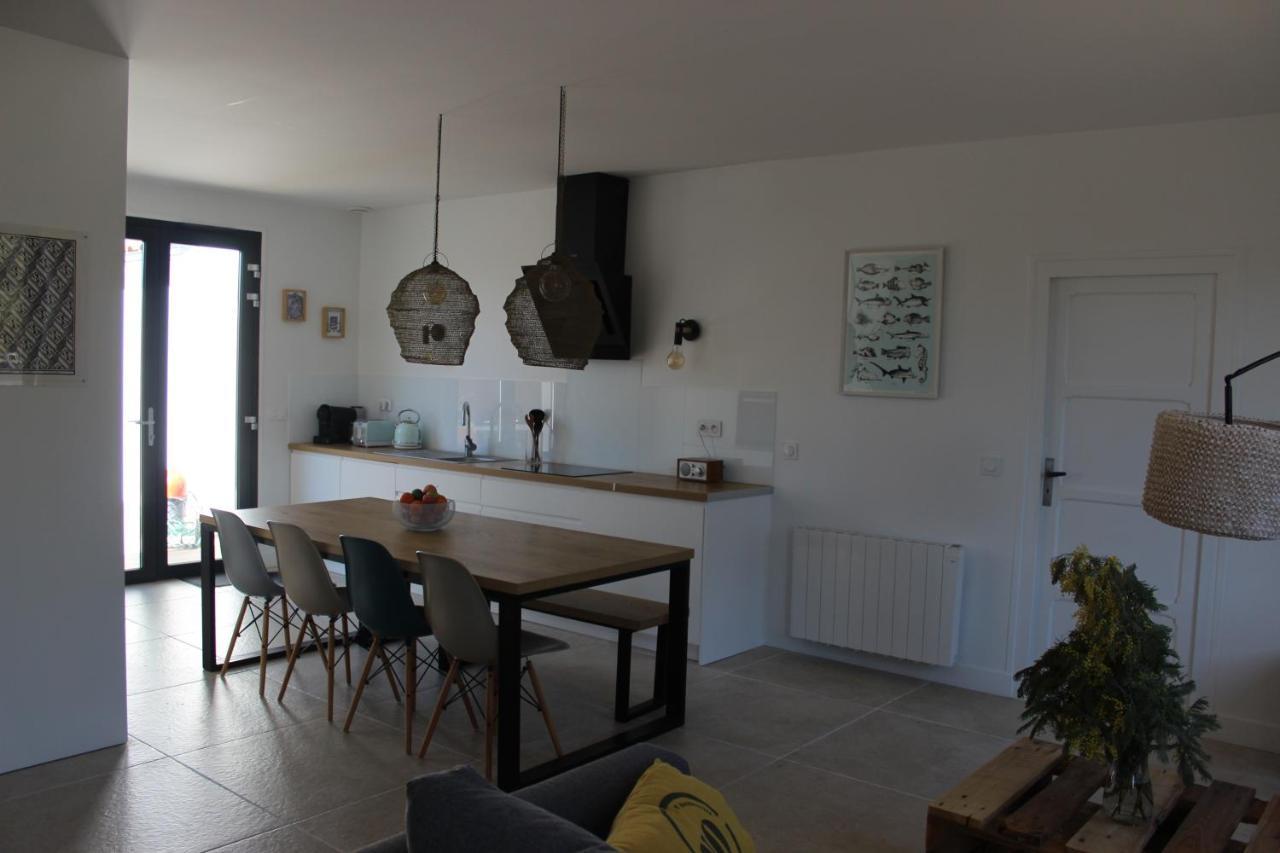 Maison 8 Personnes A 100 M De La Plage De La Clere Le Grand Vieil Exterior foto